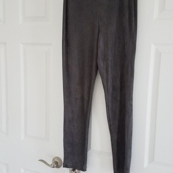 Halston pants NWOT - Picture 2 of 2